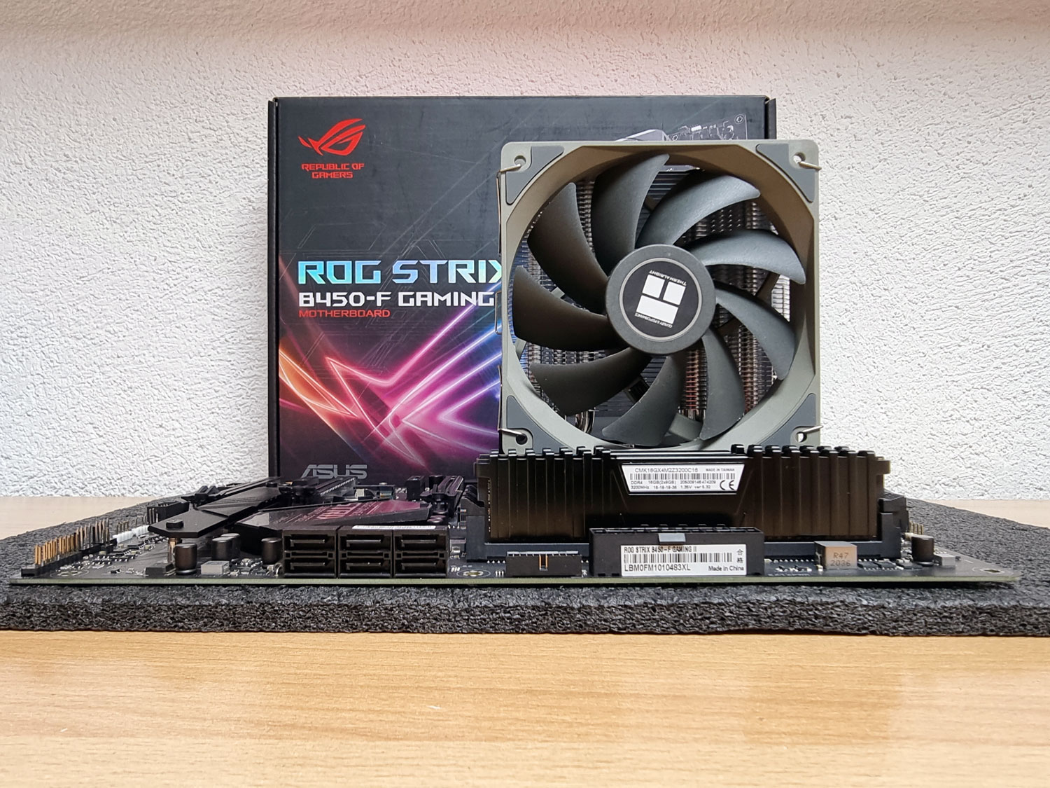 PC Bundle • AMD Ryzen 5 5600X • Asus Rog Strix B450-F II Gaming • 16GB gebraucht